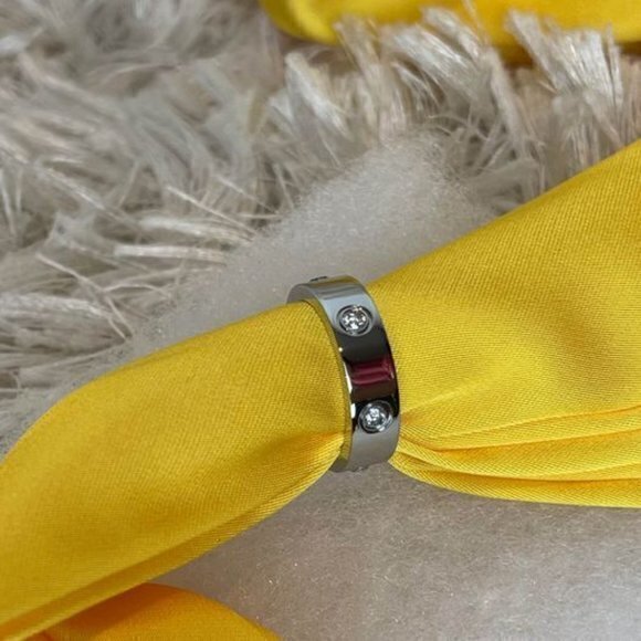 Forever In Love Ring - Stainless Steel SILVER TONE with stone Size‎ 8Forever In - Picture 5 of 8